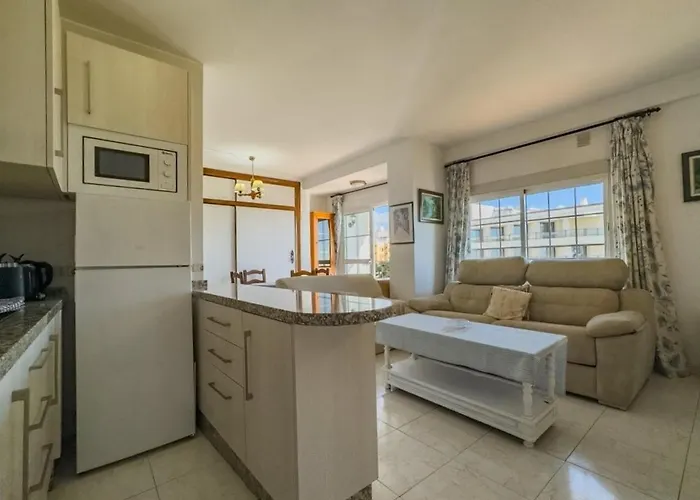 Mediterráneo 6 9 Charming Beachfront 1bedroom With Stunning Sea Views Appartamento *